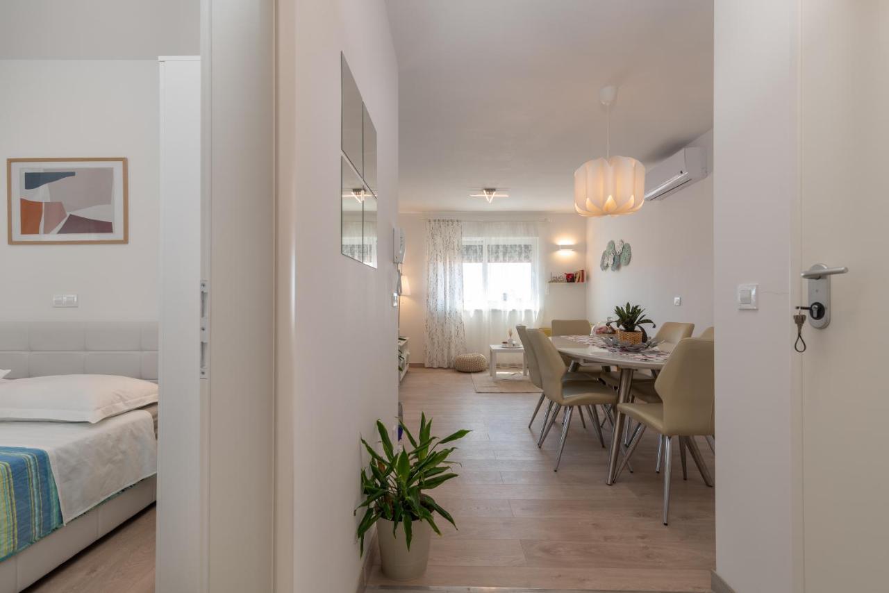Apartman Lotos Appartement Trogir Buitenkant foto