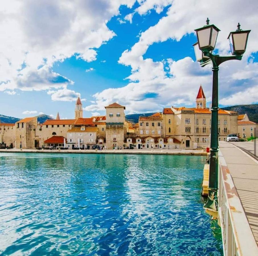 Apartman Lotos Appartement Trogir Buitenkant foto