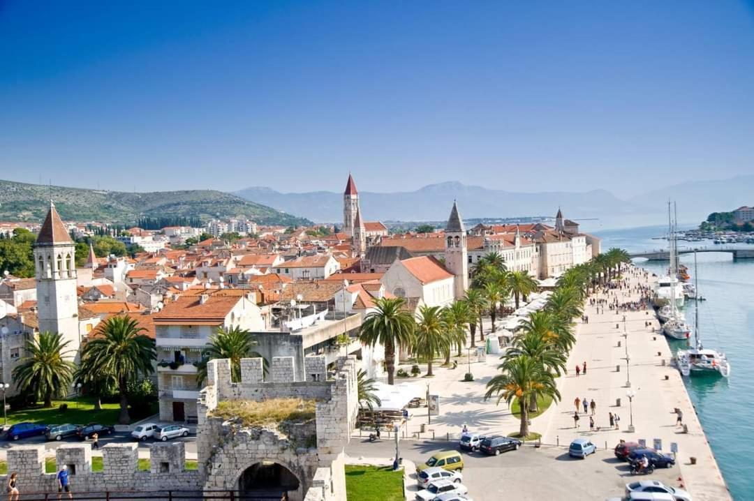 Apartman Lotos Appartement Trogir Buitenkant foto